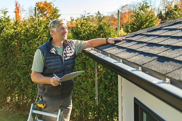 Professional Commercial Roofing technician working in Durham, OR